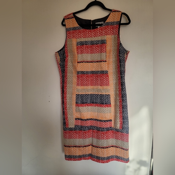 Robbie Bee Dresses & Skirts - Robbie Bee Colorful Cocktail Dress Size 16 with little white details 97% cotton